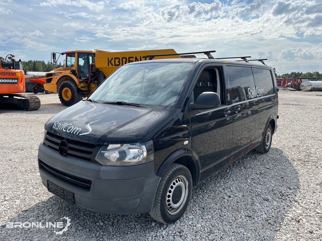 2010 Volkswagen Transporter T5 4x4 2.0 103kW - Small van: picture 1 2010 Volkswagen Transporter T5 4x4 2.0 103kW - Small van: picture 1