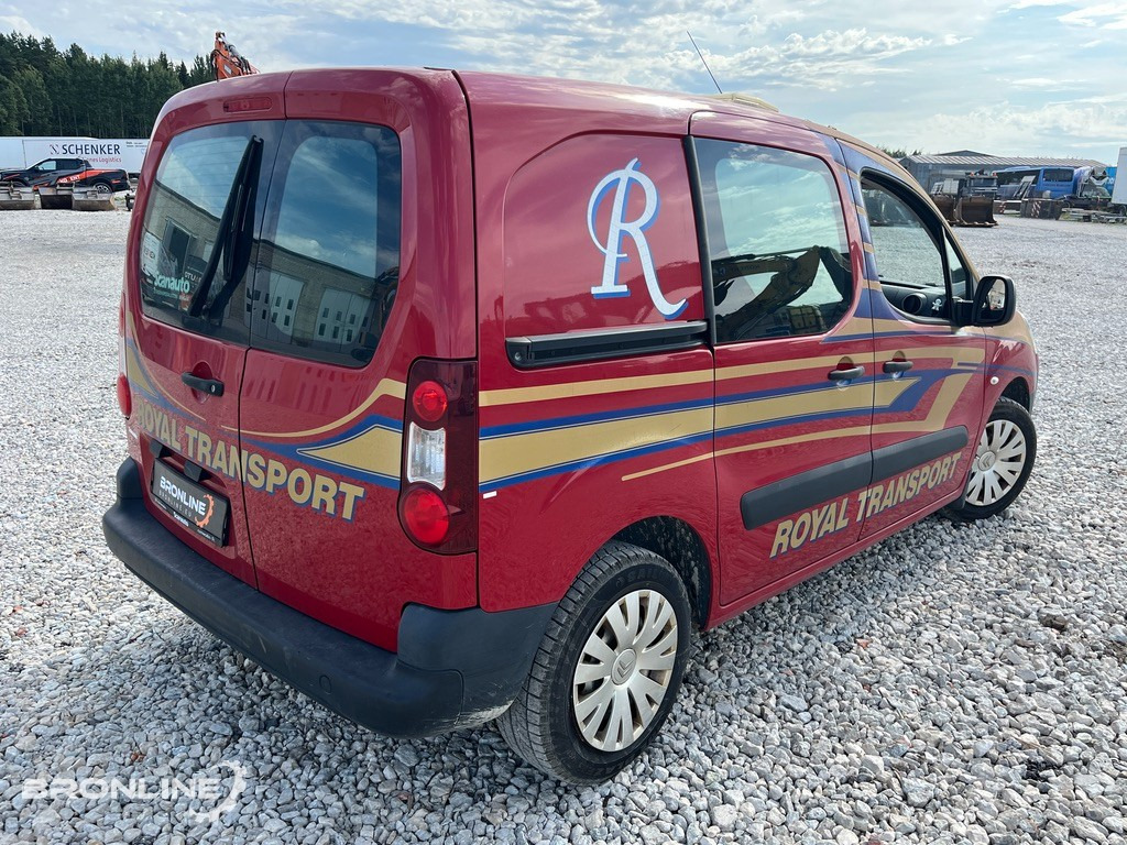 Car 2015 Citroën Berlingo 1.6 84kW: picture 5 Car 2015 Citroën Berlingo 1.6 84kW: picture 5