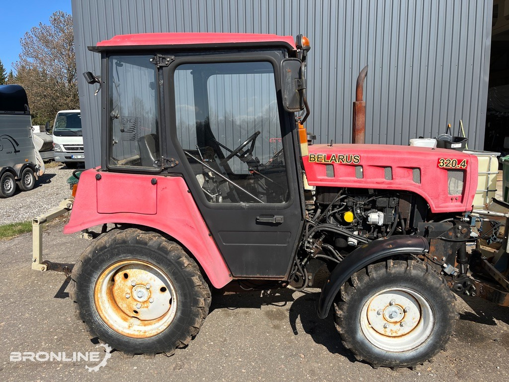 2016 Belarus 320.4 Tractor + Snow plow - Farm tractor: picture 4 2016 Belarus 320.4 Tractor + Snow plow - Farm tractor: picture 4