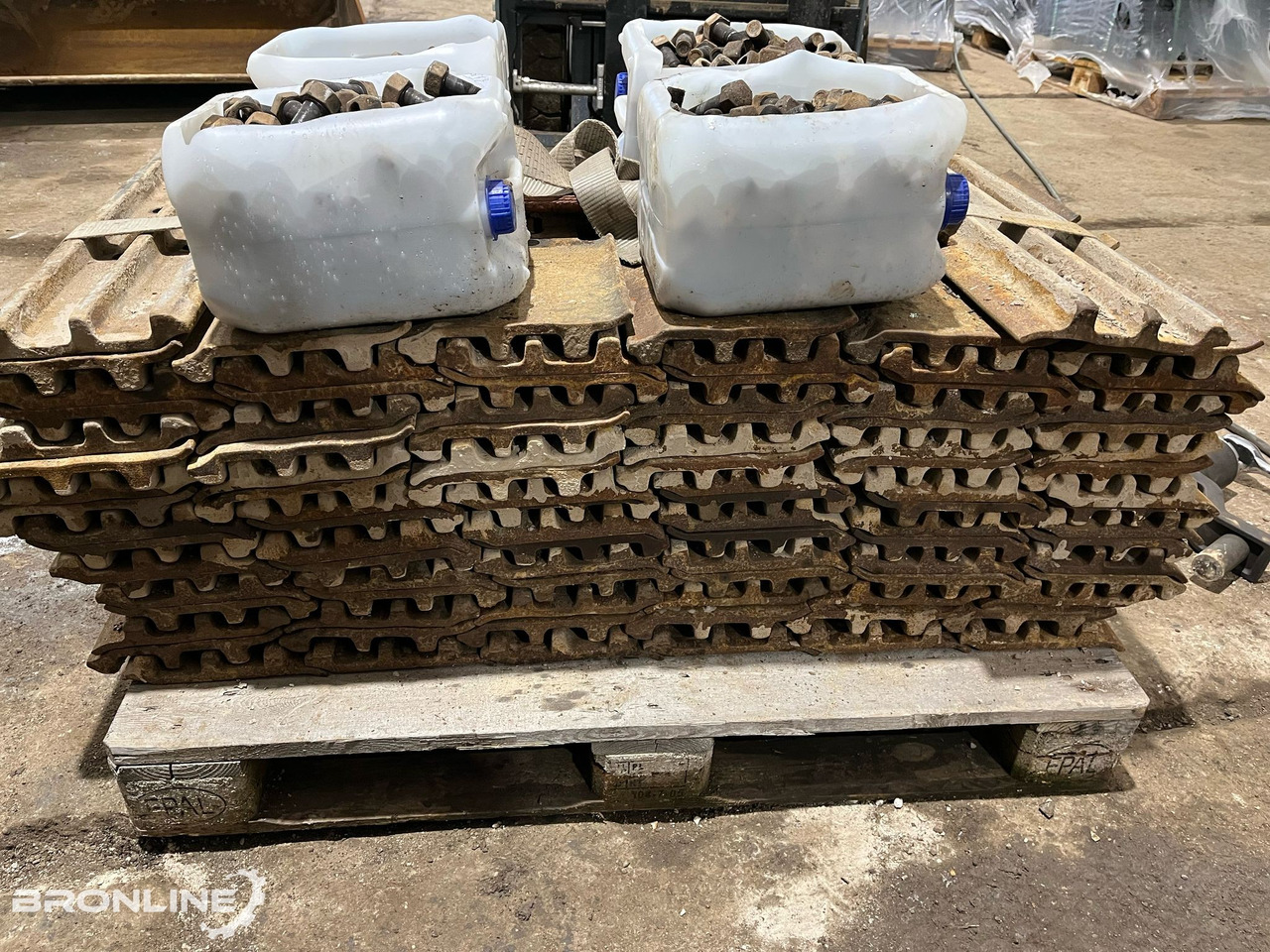 Roomikukilbid 98tk komplekt/track shoes 98pcs - Track for Excavator: picture 2 Roomikukilbid 98tk komplekt/track shoes 98pcs - Track for Excavator: picture 2