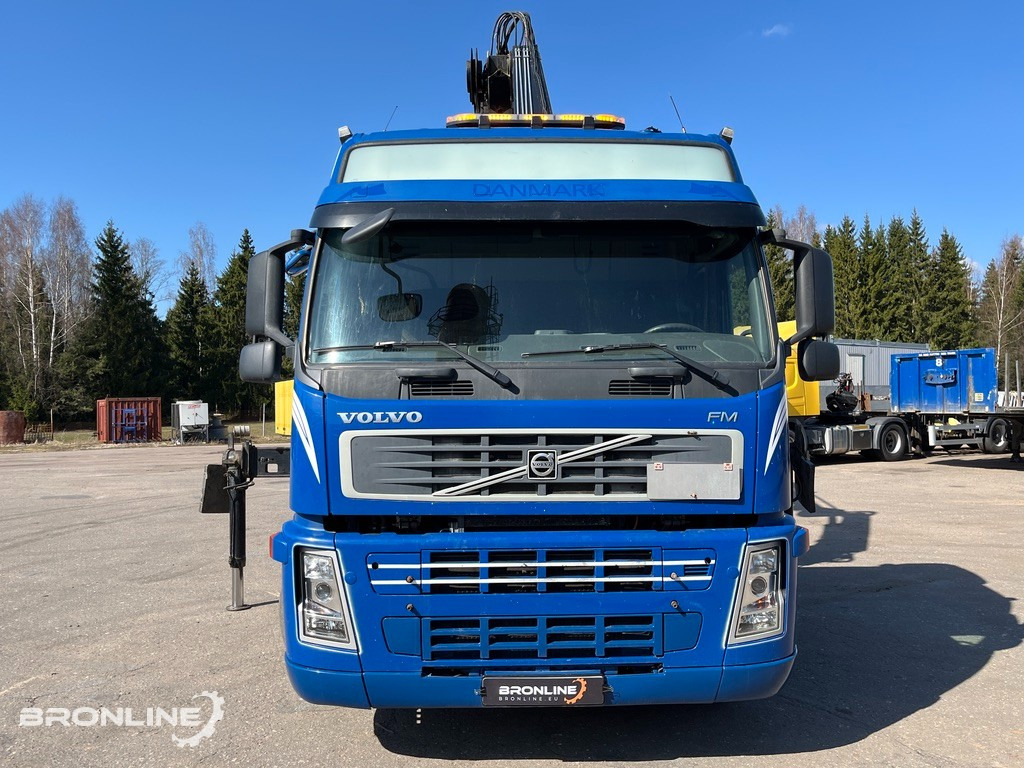 2008 VOLVO FM440 6x2+HIAB Crane+Platform trailer - Tractor unit: picture 3 2008 VOLVO FM440 6x2+HIAB Crane+Platform trailer - Tractor unit: picture 3