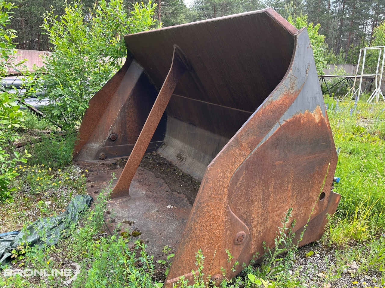 Volvo L220E 8.2m3 High tip bucket/kõrgkallutav kopp - Loader bucket: picture 2 Volvo L220E 8.2m3 High tip bucket/kõrgkallutav kopp - Loader bucket: picture 2