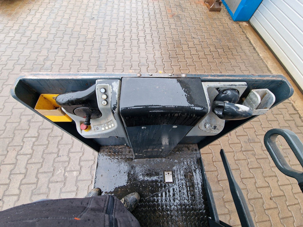 Jungheinrich EKS 310 k Bj 2005 Hochhub Kommissionierer - Order picker: picture 5 Jungheinrich EKS 310 k Bj 2005 Hochhub Kommissionierer - Order picker: picture 5