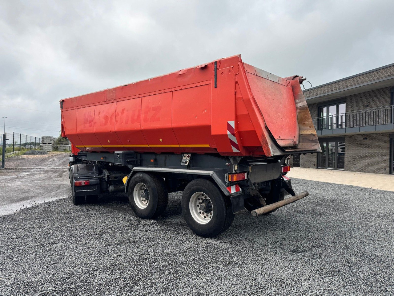 Kempf SKM 31/2 Thermo Mulde Muldenkipper Liftachse BPW - Tipper semi-trailer: picture 3 Kempf SKM 31/2 Thermo Mulde Muldenkipper Liftachse BPW - Tipper semi-trailer: picture 3