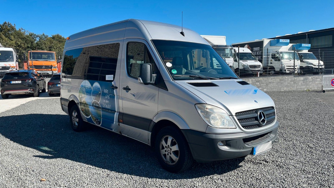Mercedes-Benz Sprinter 315 CDI 9-Sitzer Standheizung - Passenger van: picture 3 Mercedes-Benz Sprinter 315 CDI 9-Sitzer Standheizung - Passenger van: picture 3