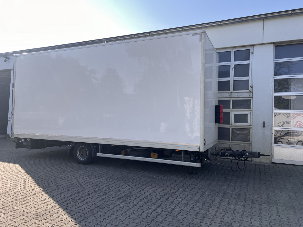 Leasing of Ackermann Z-KA-F10.5/7,6  1 Achs Kofferanhänger, Ladebordwand Ackermann Z-KA-F10.5/7,6  1 Achs Kofferanhänger, Ladebordwand: picture 6