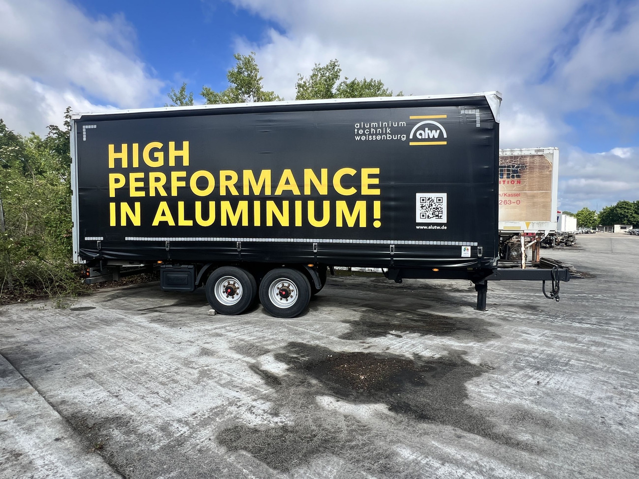 Fliegl TPS135 13,5 t Tandemplanenanhänger, neuwertig - Curtainsider trailer: picture 1 Fliegl TPS135 13,5 t Tandemplanenanhänger, neuwertig - Curtainsider trailer: picture 1