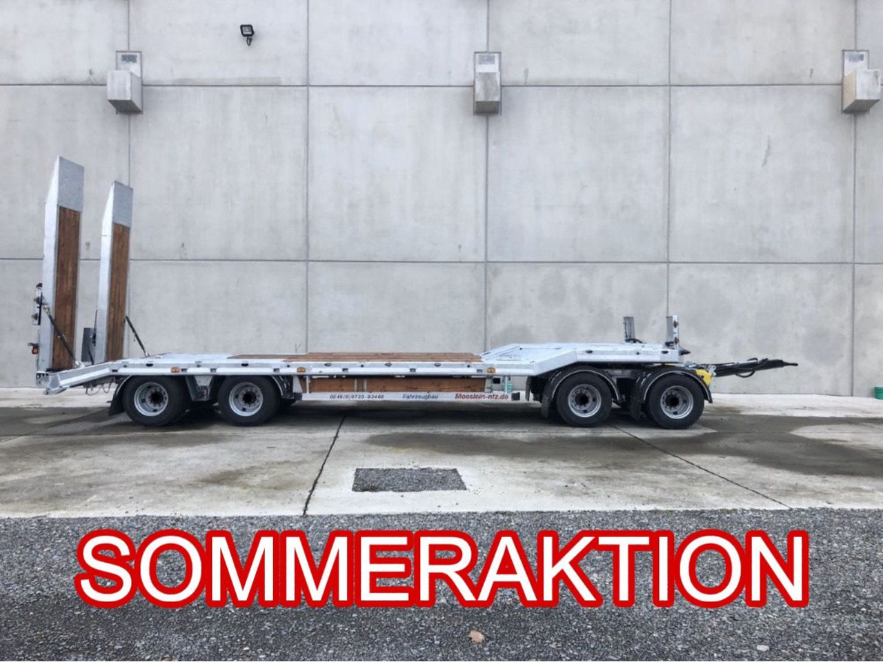 Low loader trailer Möslein 4 Achs Tieflader- Anhänger, Neufahrzeug: picture 1
