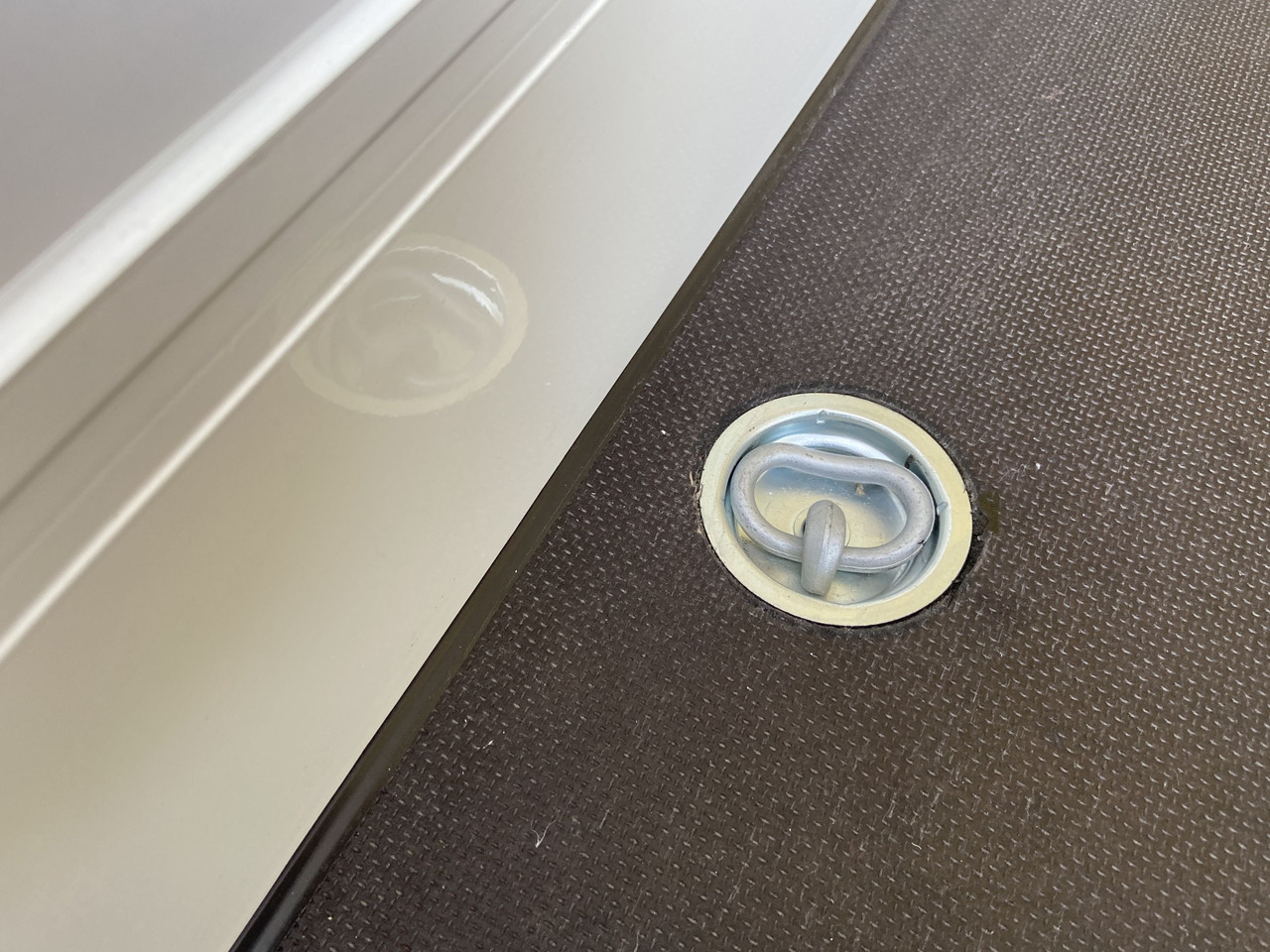 Möslein TKO105 D-L 7 m Tandem Koffer, Ladebordwand 1,5 t + DurchladbarNeufahrzeug -- - Closed box trailer: picture 5 Möslein TKO105 D-L 7 m Tandem Koffer, Ladebordwand 1,5 t + DurchladbarNeufahrzeug -- - Closed box trailer: picture 5