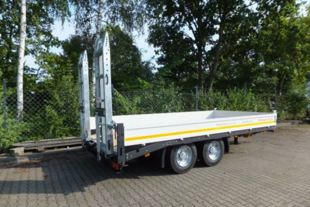 Möslein TTT 11- 5,2 Weiß Neuer Tandemtieflader - Low loader trailer: picture 2 Möslein TTT 11- 5,2 Weiß Neuer Tandemtieflader - Low loader trailer: picture 2