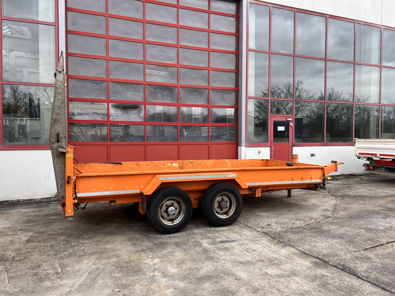 Tt Tandemtieflader - Low loader trailer: picture 2 Tt Tandemtieflader - Low loader trailer: picture 2