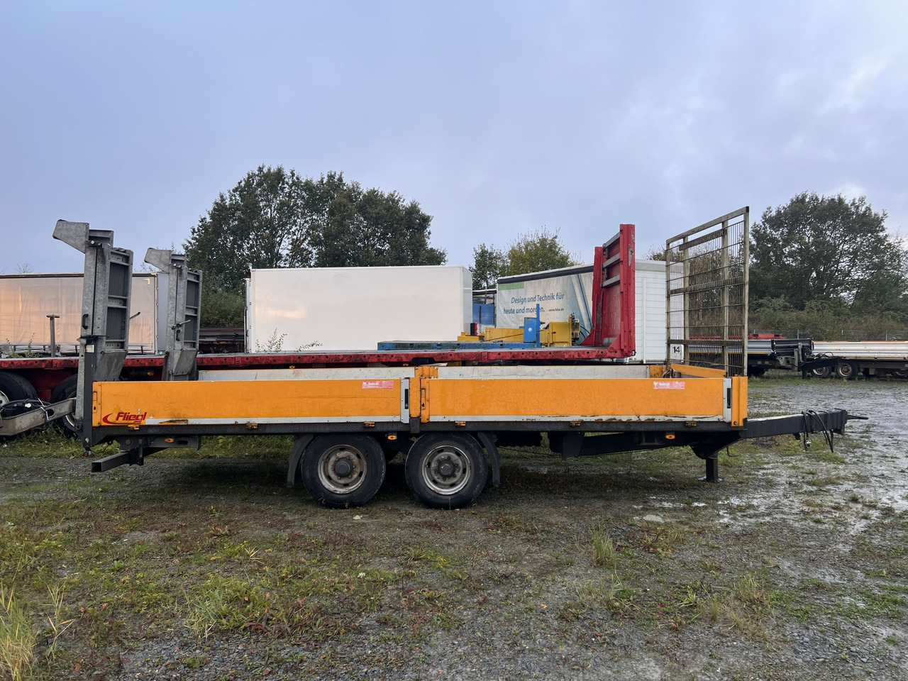 Tt Tandemtieflader - Low loader trailer: picture 1 Tt Tandemtieflader - Low loader trailer: picture 1