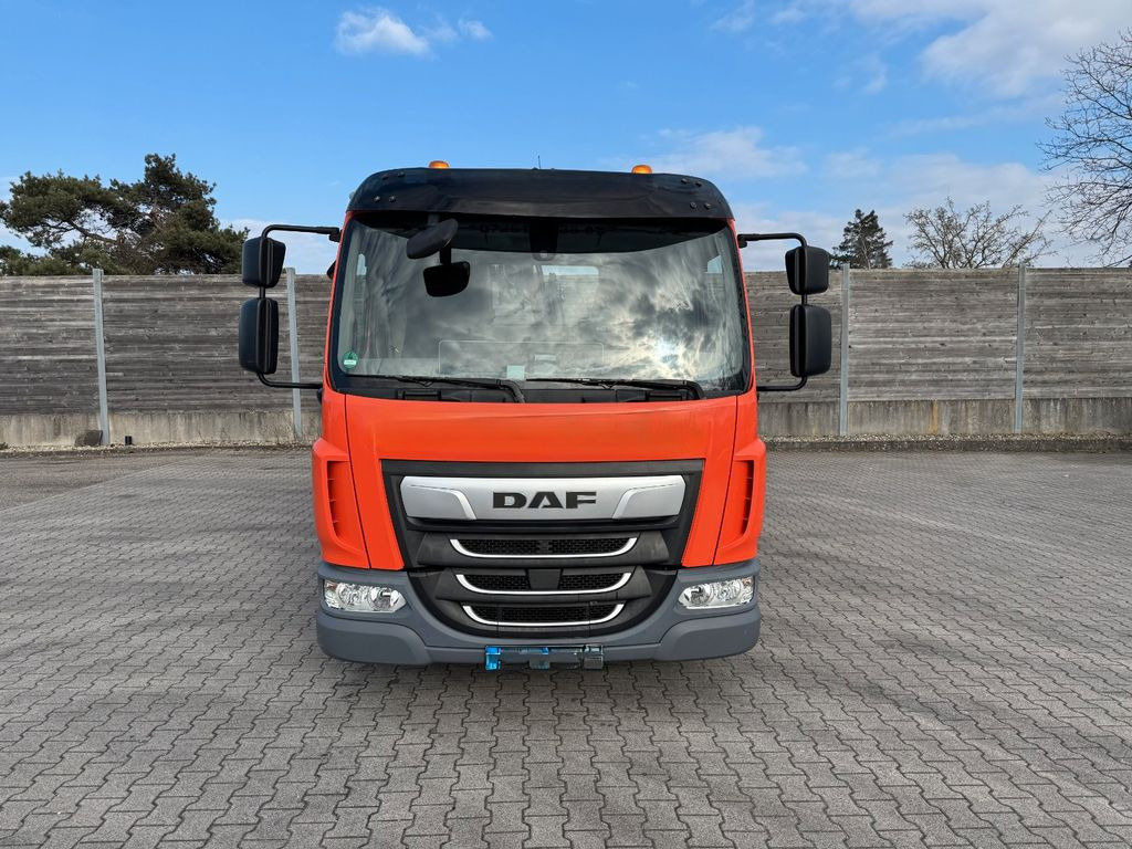 DAF FA LF 180 8t Abrollkipper mit Ladekran - Hook lift truck, Crane truck: picture 2 DAF FA LF 180 8t Abrollkipper mit Ladekran - Hook lift truck, Crane truck: picture 2