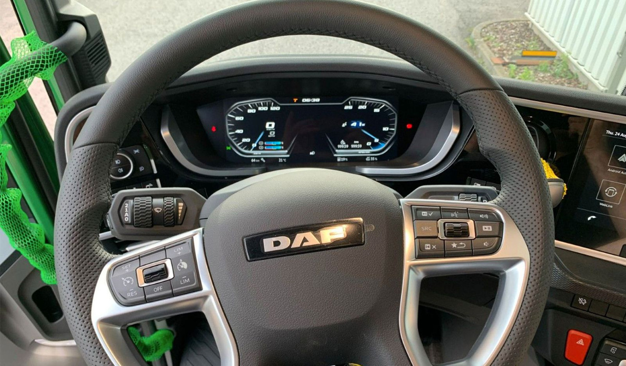 Tipper DAF FAT XFC 530 SL Meiller TRIGENIUS D 316 DAF FAT XFC 530 SL Meiller TRIGENIUS D 316: picture 12 Tipper DAF FAT XFC 530 SL Meiller TRIGENIUS D 316 DAF FAT XFC 530 SL Meiller TRIGENIUS D 316: picture 12