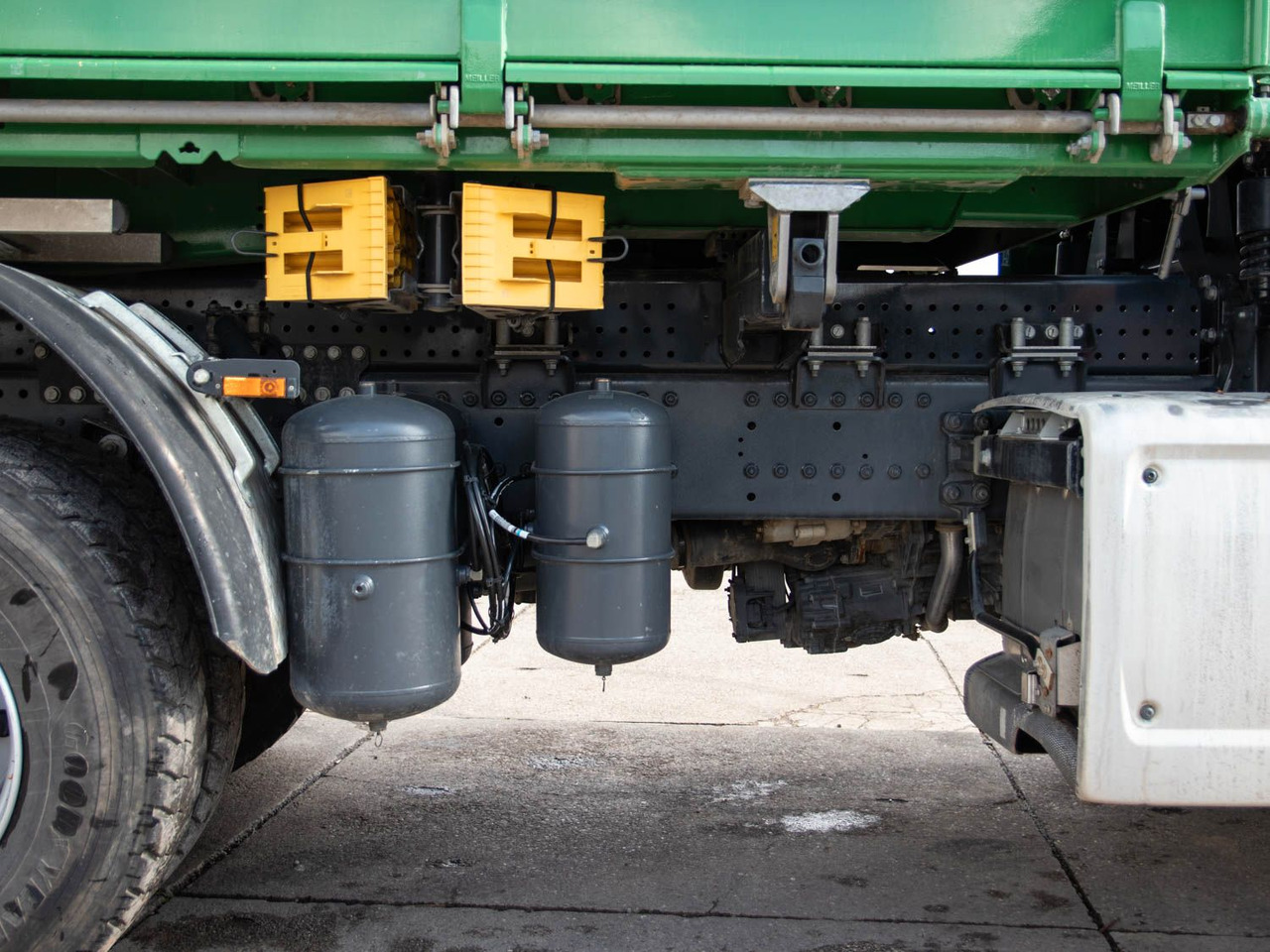 Tipper DAF FAT XFC 530 SL Meiller TRIGENIUS D 316 DAF FAT XFC 530 SL Meiller TRIGENIUS D 316: picture 10 Tipper DAF FAT XFC 530 SL Meiller TRIGENIUS D 316 DAF FAT XFC 530 SL Meiller TRIGENIUS D 316: picture 10