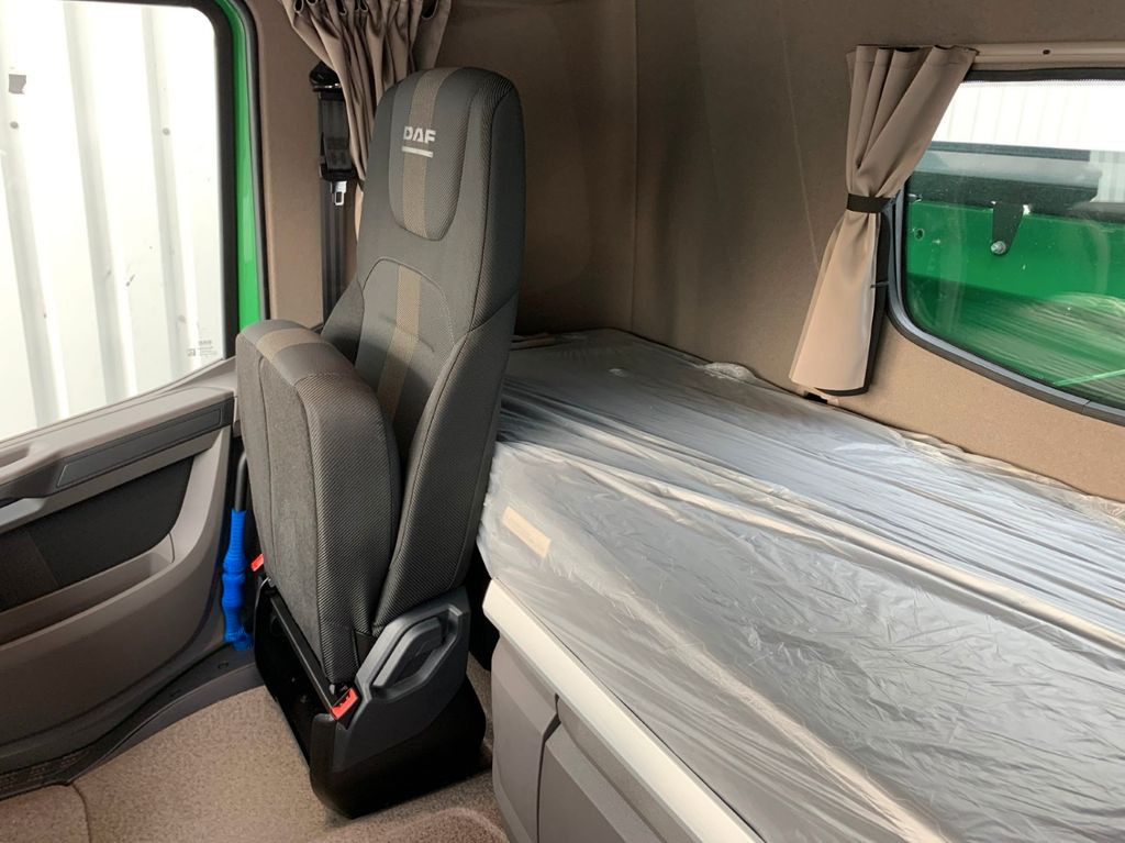 Tipper DAF FAT XFC 530 SL Meiller TRIGENIUS D 316 DAF FAT XFC 530 SL Meiller TRIGENIUS D 316: picture 18 Tipper DAF FAT XFC 530 SL Meiller TRIGENIUS D 316 DAF FAT XFC 530 SL Meiller TRIGENIUS D 316: picture 18