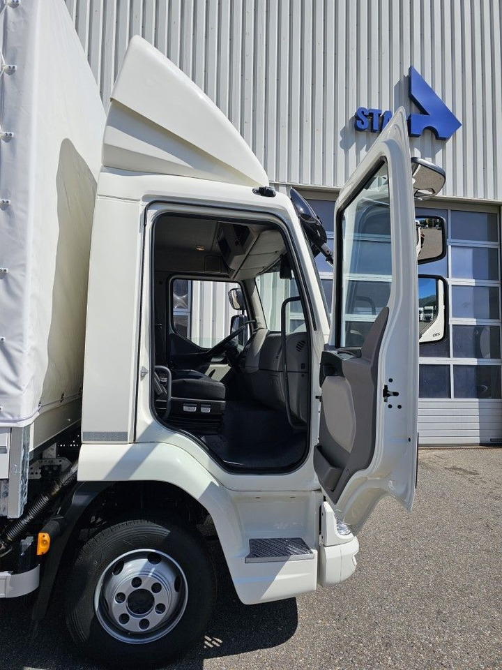 DAF LF 210 7,49t Spier Pritsche-Plane LBW Tageszulas DAF FA LF 210 08t Spier Pritsche mit LBW - Curtainsider truck: picture 4 DAF LF 210 7,49t Spier Pritsche-Plane LBW Tageszulas DAF FA LF 210 08t Spier Pritsche mit LBW - Curtainsider truck: picture 4