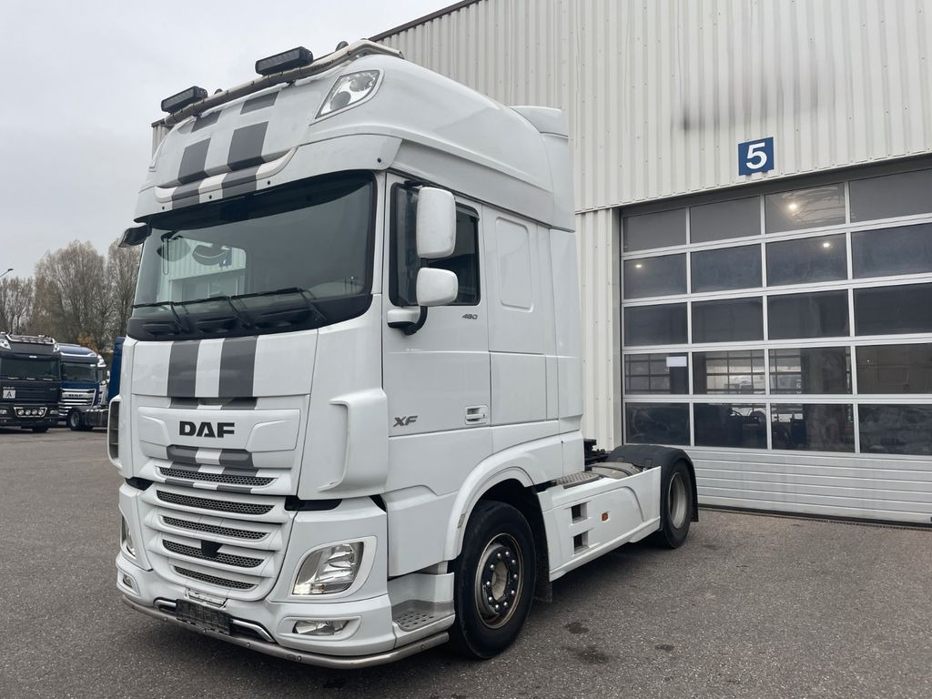 DAF FT XF480 SSC, 2x Tank, Standklima, Lampenbügel - Tractor unit: picture 2 DAF FT XF480 SSC, 2x Tank, Standklima, Lampenbügel - Tractor unit: picture 2