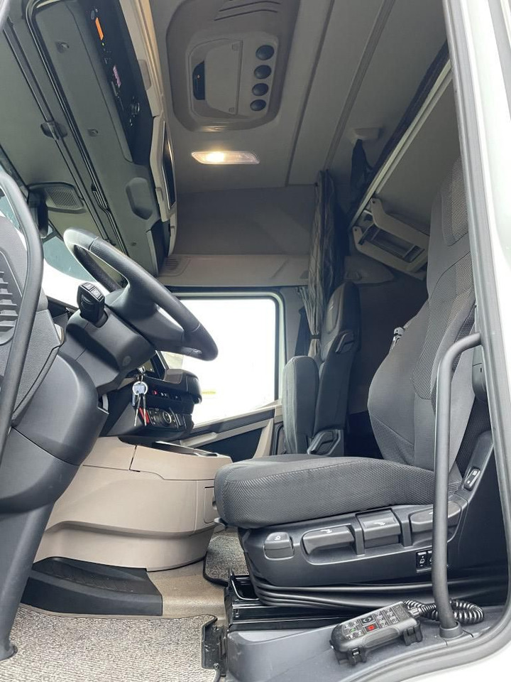 Tractor unit DAF FT XG 480: picture 8