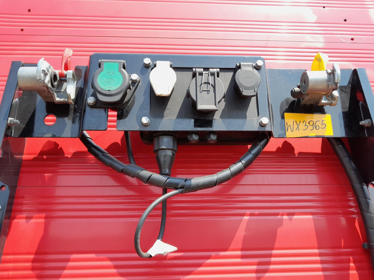 Wielton Strong Light Schiebeplanensattel NS3K - Curtainsider semi-trailer: picture 4 Wielton Strong Light Schiebeplanensattel NS3K - Curtainsider semi-trailer: picture 4