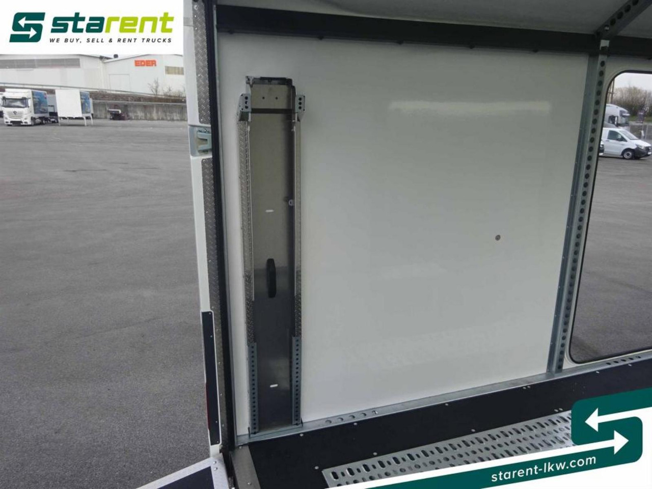 New Autotransporter trailer Brian James Trailers Race Transporter 7, Seilwinde, elektrische Klappe: picture 17