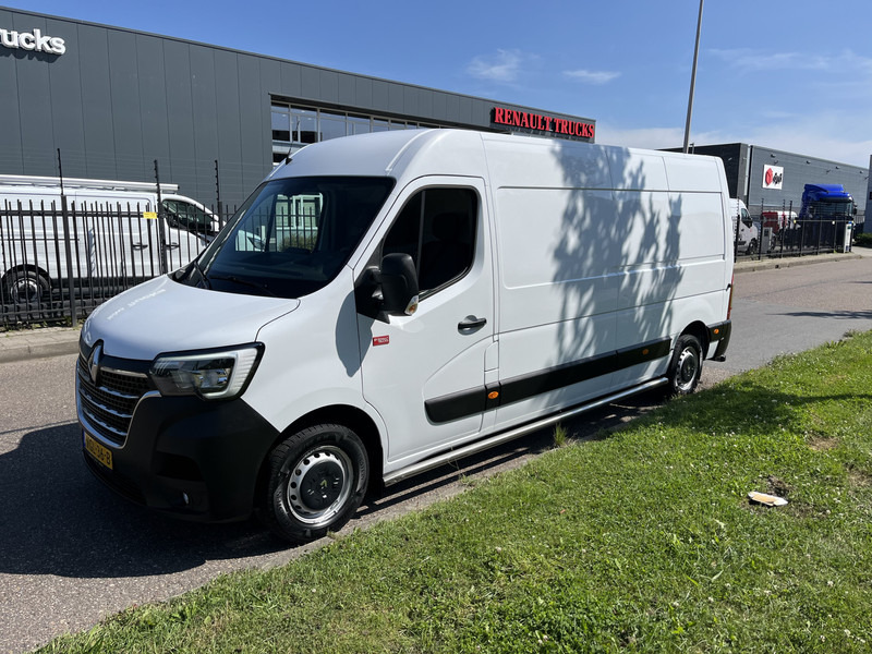 Panel van Renault Master Red 135.35 L3 H2 Aico, Cruise, Nav, Camera: picture 1