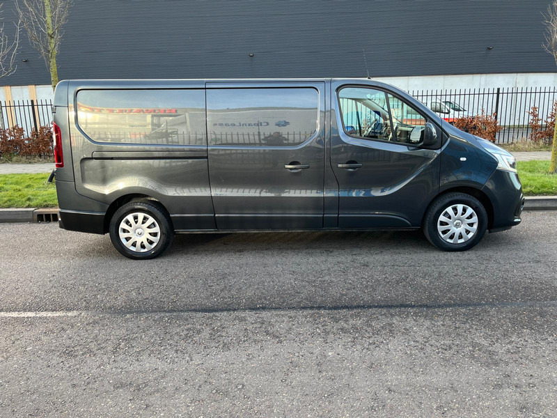 Renault Trafic 2.0 DCI, L2 H1, 145 pk, Comfort, Airco, Nav, !!! 45.000 km - Small van: picture 4 Renault Trafic 2.0 DCI, L2 H1, 145 pk, Comfort, Airco, Nav, !!! 45.000 km - Small van: picture 4