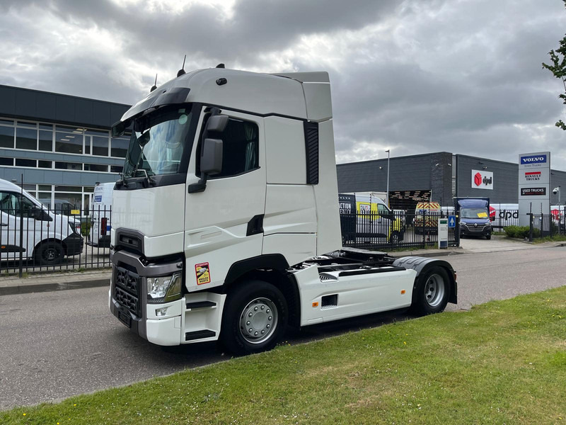 Renault T-13 High 480 T4x2, High Sleeper, Airco, Nav, Camera - Tractor unit: picture 3 Renault T-13 High 480 T4x2, High Sleeper, Airco, Nav, Camera - Tractor unit: picture 3