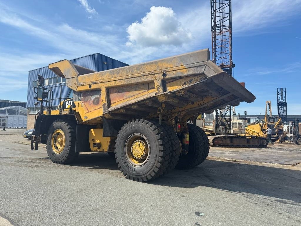 CAT 770  - Rigid dumper/ Rock truck: picture 3 CAT 770  - Rigid dumper/ Rock truck: picture 3