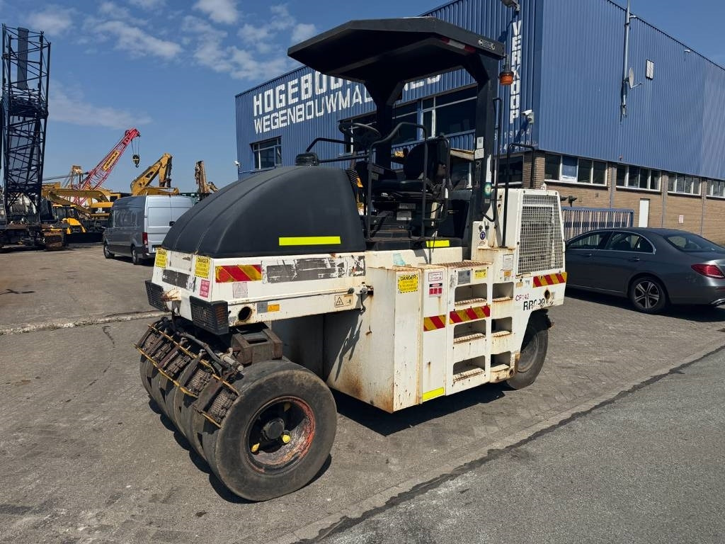 Dynapac CP 142 - Pneumatic roller: picture 1 Dynapac CP 142 - Pneumatic roller: picture 1