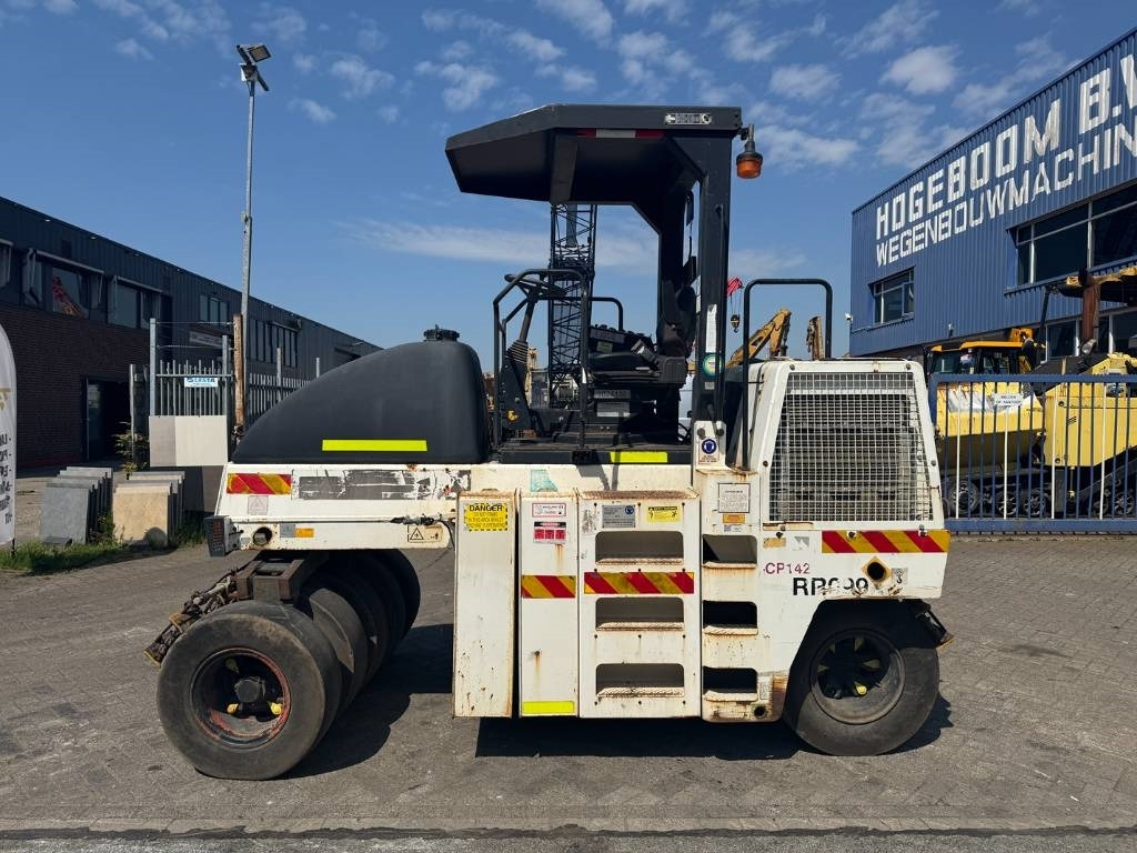 Dynapac CP 142 - Pneumatic roller: picture 2 Dynapac CP 142 - Pneumatic roller: picture 2