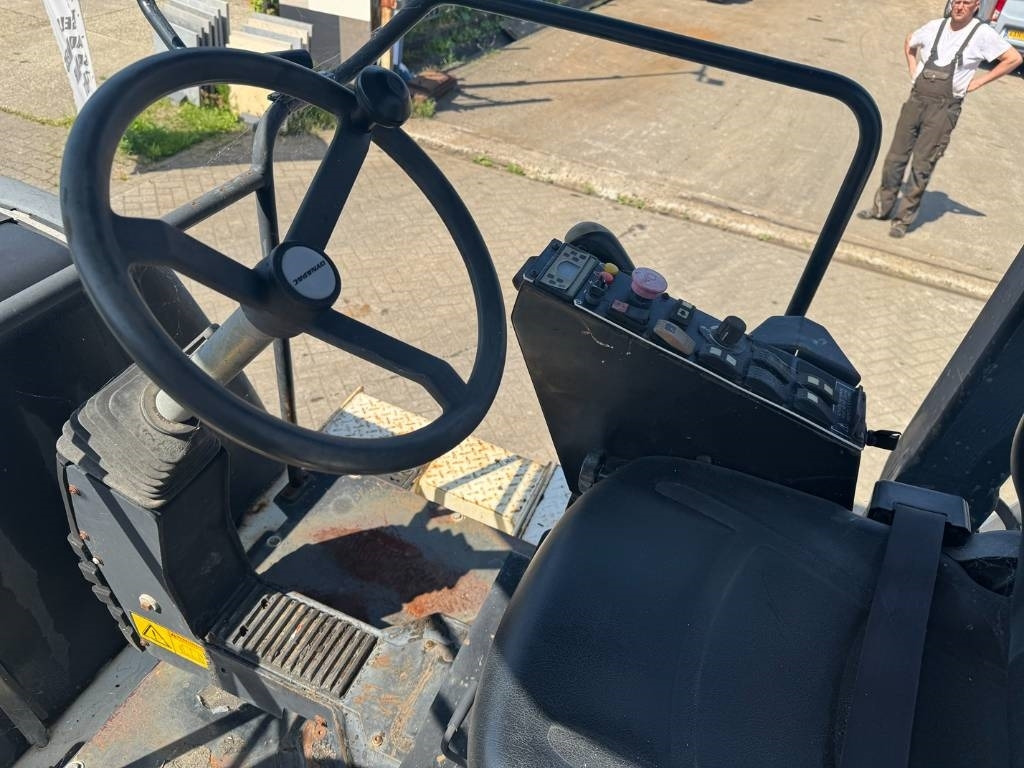 Pneumatic roller Dynapac CP 142: picture 10 Pneumatic roller Dynapac CP 142: picture 10