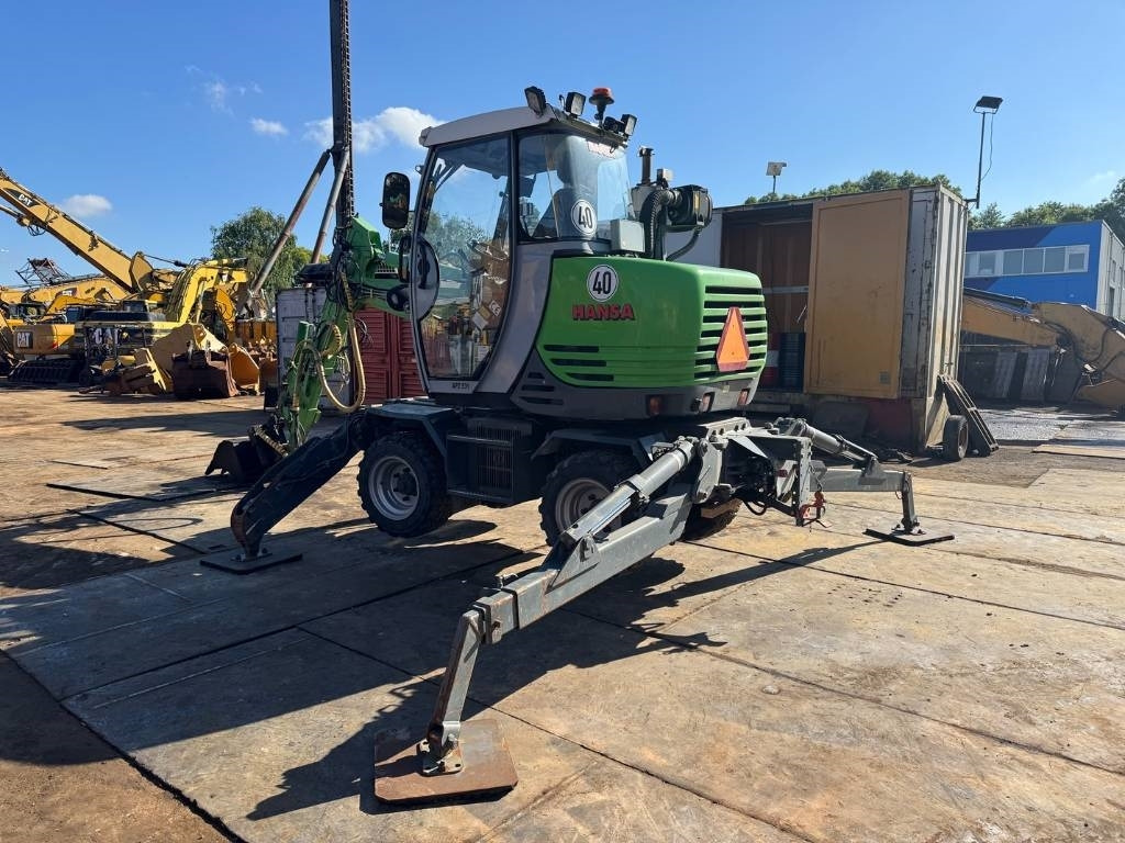 Hansa APZ 531 ( 40 KMH ) - Wheel excavator: picture 3 Hansa APZ 531 ( 40 KMH ) - Wheel excavator: picture 3