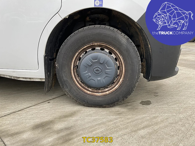 Renault Master 145 - Commercial vehicle: picture 3 Renault Master 145 - Commercial vehicle: picture 3