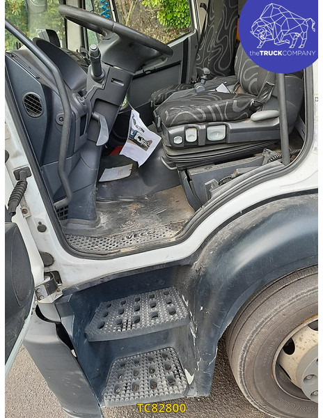 Curtainsider truck Iveco EuroCargo 120e25 Euro 5 - ENGINE DAMAGE -: picture 8