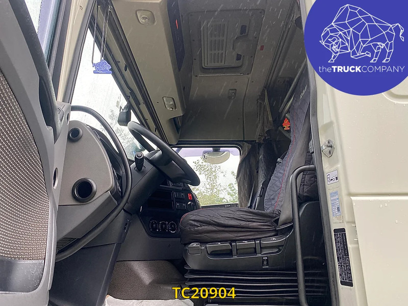 Tractor unit DAF XF 460: picture 10