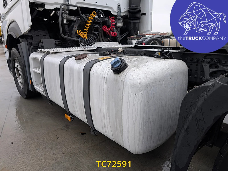 Tractor unit Mercedes-Benz Actros 1845 + retarder: picture 16 Tractor unit Mercedes-Benz Actros 1845 + retarder: picture 16