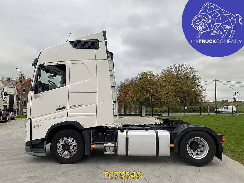 Volvo 500 - Tractor unit: picture 2 Volvo 500 - Tractor unit: picture 2