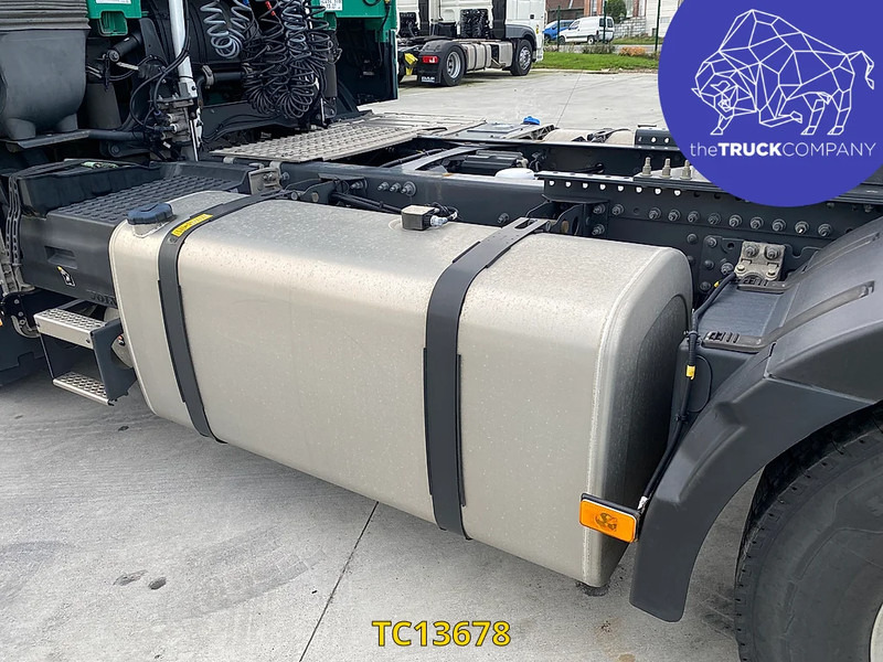 Tractor unit Volvo FH 500: picture 19