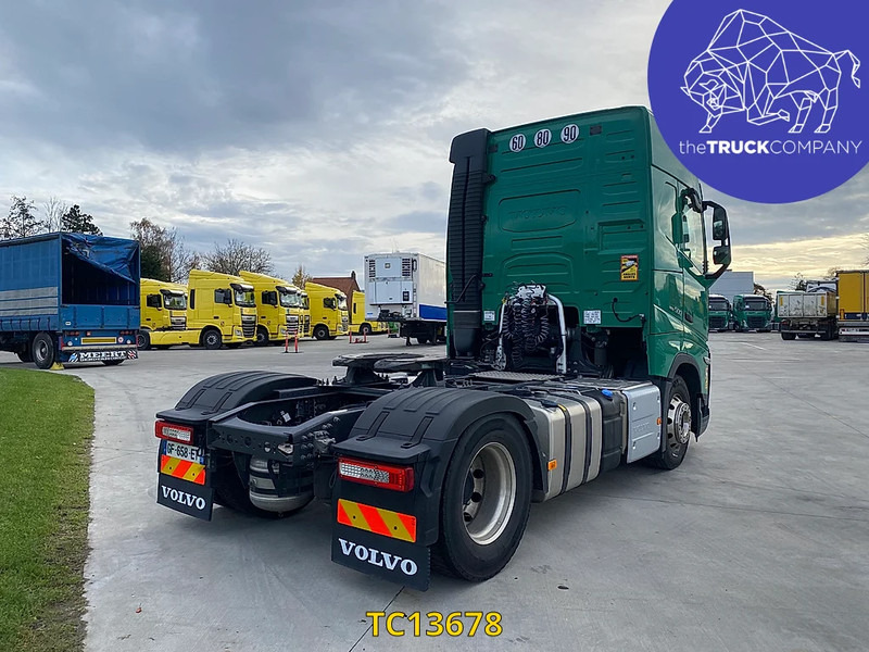 Tractor unit Volvo FH 500: picture 7