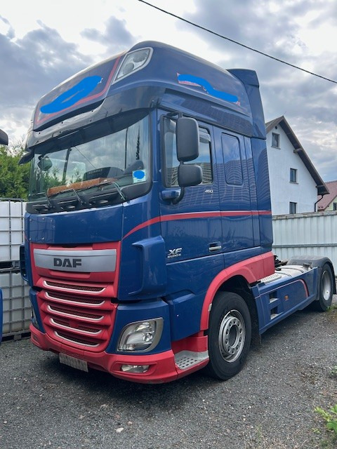 DAF XF 460 - Tractor unit: picture 1 DAF XF 460 - Tractor unit: picture 1