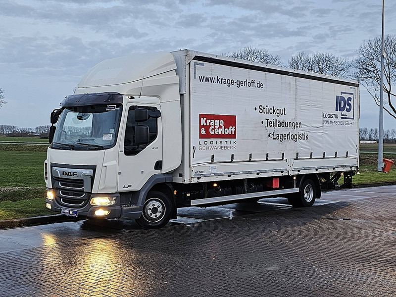 DAF LF 210 7.49T AIRCO LIFT - Curtainsider truck: picture 2 DAF LF 210 7.49T AIRCO LIFT - Curtainsider truck: picture 2