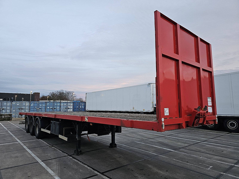 Fruehauf TF34C13RAA plateau - Dropside/ Flatbed semi-trailer: picture 3 Fruehauf TF34C13RAA plateau - Dropside/ Flatbed semi-trailer: picture 3