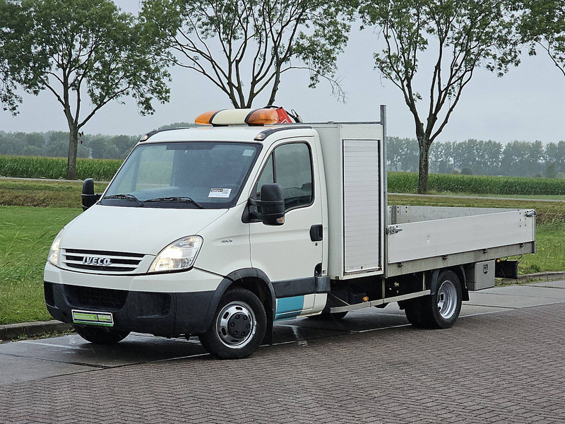 Iveco Daily 40C15 XL FASSI laadkraan - Open body delivery van: picture 2 Iveco Daily 40C15 XL FASSI laadkraan - Open body delivery van: picture 2