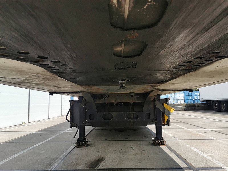 Refrigerator semi-trailer Krone SD R: picture 8