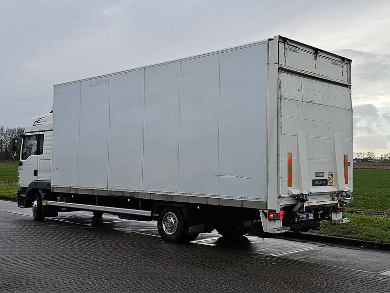 Box truck MAN 12.240 TGL: picture 6
