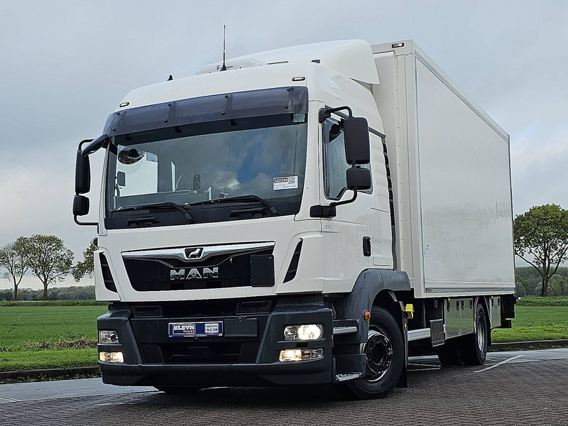 MAN 12.250 TGM LX HEATER 2T LIFT - Box truck: picture 1 MAN 12.250 TGM LX HEATER 2T LIFT - Box truck: picture 1