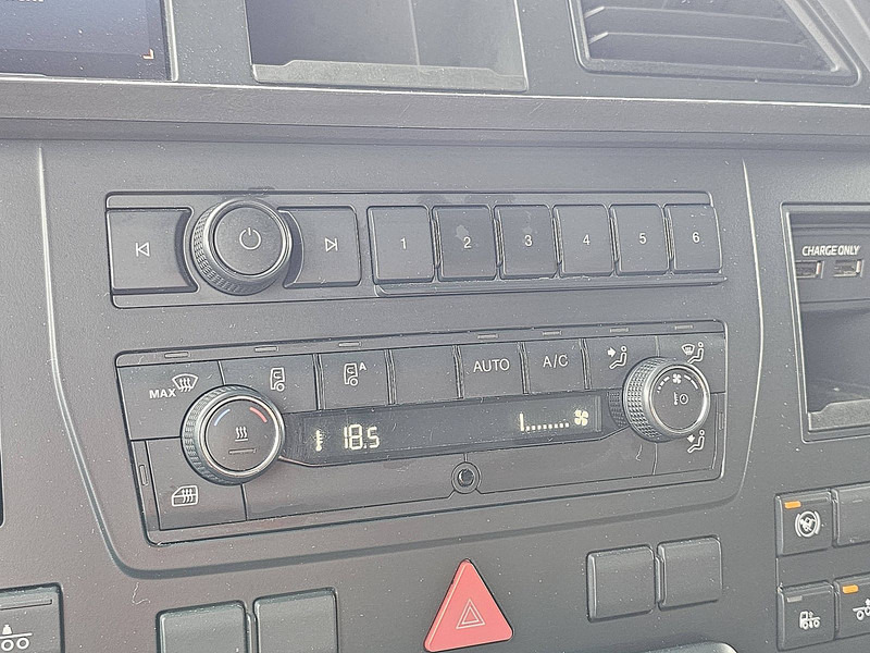 Leasing of MAN 26.510 TGX GX 6X2 INTARDER MAN 26.510 TGX GX 6X2 INTARDER: picture 13