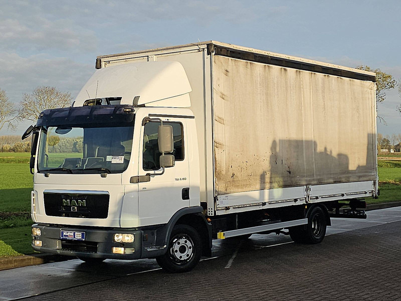 MAN 8.180 TGL - Curtainsider truck: picture 2 MAN 8.180 TGL - Curtainsider truck: picture 2