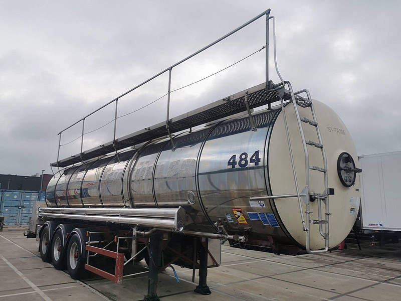 Magyar SR 34 FOODSTUFF PUMP WEBASTO 25M3 - Tank semi-trailer: picture 3 Magyar SR 34 FOODSTUFF PUMP WEBASTO 25M3 - Tank semi-trailer: picture 3